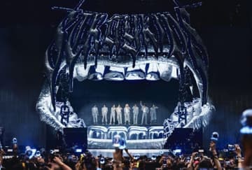 Stray Kids、K-POP初の偉業！英スタジアム公演で新たな歴史刻む…メンバーの感動コメントも