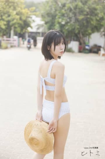 ラブライブ！スーパースター!!」唐可可役・Liyuu、2nd写真集の