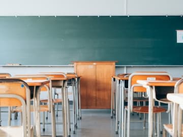 相次ぐ先生による“児童盗撮”事件…なかなか察知しにくい「個人の出来心的不祥事」に予防策はあるのか