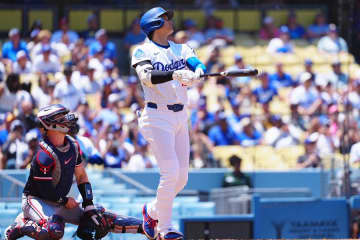 大谷翔平、日本人初5戦連発37号　特大134m弾で球団最長タイ…リーグ単独トップ再浮上