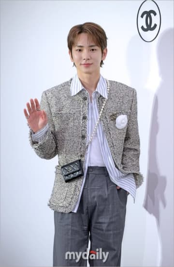 SHINee キー、韓国で9月にソロコンサートを開催決定！不気味なコンセプトのポスターが公開