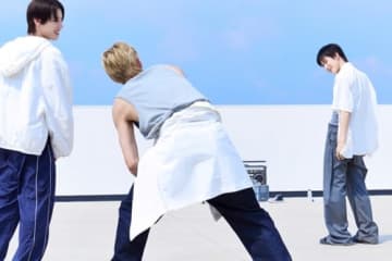“キス写真”流出でRIIZE脱退のスンハン、ソロデビューまで1週間…新曲『Heavenly Blue』イントロビデオ公開