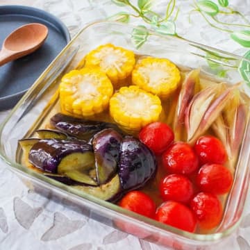【とうもろこしの、こんなの初めて！】「想像以上にクセになる♪」夏野菜と一緒にさっぱりお浸し