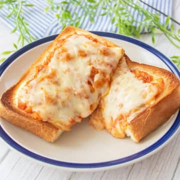 【トーストにアレを合わせたら想像を超えた！】「これのためなら早起きできるわ」簡単＆絶品アレンジトーストレシピ