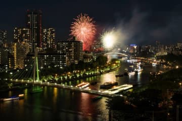 ２５日開催「天神祭」の奉納花火の裏側…支える職人の存在