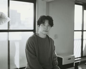 星野源、最新アルバム『Gen』収録曲「Mad Hope」ARuFaが監督務めたMV公開　アナログ盤リリースも