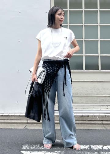 【ROPÉ PICNIC】Tシャツの着方に悩む人へ！ おしゃれさんが着こなす「大人っぽコーデ」