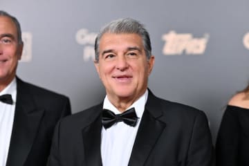 獲得失敗のニコ・ウィリアムズは“第3候補”だった？　バルサ会長「他の2つの選択肢を優先したいと思っていた」