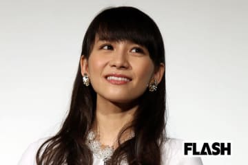 Perfume西脇綾香、シースルー衣装で際立つ“痩身”ぶり「昔と違いすぎて」ファンから寄せられる心配