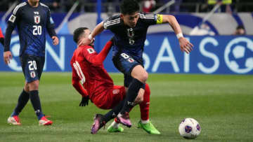 日本サッカー界の「飛び込むな」では育たない？遠藤航が伝授する『ボールを奪うコツ』