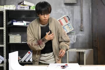 『放送局占拠』は定番の展開に　“大和”菊池風磨が明かした“間崎”谷川昭一朗の裏の顔