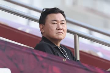 バルサ戦中止騒動、三木谷会長が初言及「全部やりました」　航空機も手配「飛べるようにお願い」
