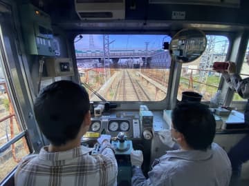 夏休みの小学生が電車運転に挑戦　水鉄が「こども電車運転体験」の参加者募集（大阪府貝塚市）