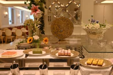 シャンシャンが鎮座…宝塚大劇場オフィシャルホテルで食べ放題
