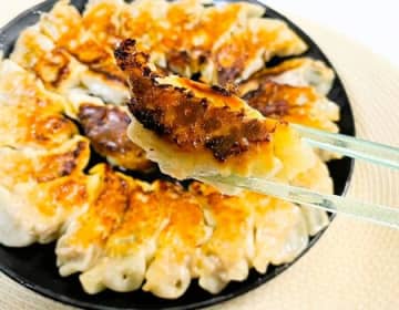 【家事ヤロウ!!!】和田明日香さんの「餃子をジューシーに仕上げるコツ」が大・大・大好評！そのまま食べても美味しい意外な理由とは！？