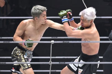 【ＲＩＺＩＮ】秋元強真が赤田功輝に完勝！　萩原京平を挑発＆あわや乱闘「このザコ。遊んじゃうぞ」