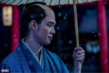 「べらぼう」宮沢氷魚が語る“悲劇のプリンス”田沼意知【前編】―渡辺謙との師弟関係と誰袖への恋心