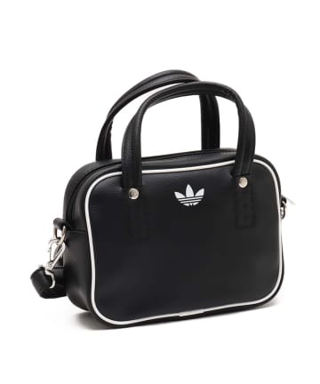 可愛い♡【adidas】スポーティさをちょい足し「コンパクトバッグ」