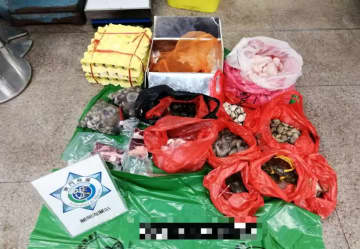 マカオ税関、運び屋によるハンドキャリーや越境自家用車使った密輸事案6日間で11件摘発