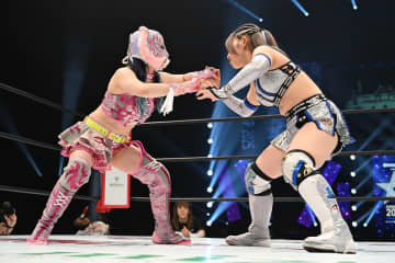【スターダム】『5★STAR GP』開幕戦で王者撃破の衝撃！JTO・稲葉ともか、関節地獄でスターライト・キッドからタップアウト勝利「関節技、私、誰にも負けないよ」