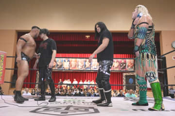 【DDT】飯野雄貴＆納谷幸男が秋山準＆佐藤大地との激闘制し、KO-Dタッグ王座初V！8・30ひがしんで佐々木大輔＆岡谷英樹が挑戦