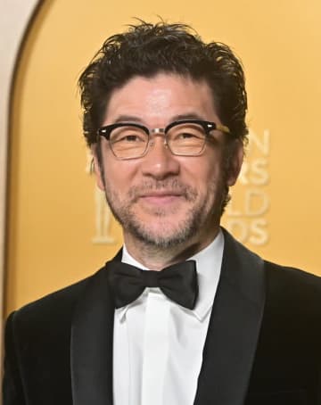 浅野忠信、息子との2ショット披露→「兄弟みたい！！！！」「息子さんもかっこいい」と反響