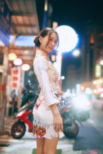 古畑奈和 2nd写真集完成！ 台湾で〝美〟を追求「20代最後の私を、愛情込めて」