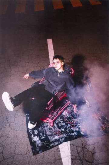 Novel Core、THE WILL RABBITSと共にエネルギッシュに魅せる「HANERO!!!」MV