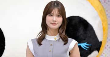 めるる「久々に光合成」する姿を公開→「緑と同化してる」「森林の精」と反響