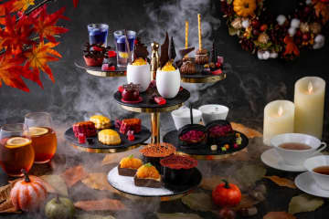 ザ・プリンス パークタワー東京のハロウィンアフタヌーンティー、“ドクロ浮かぶ”ゼリーや箒型ショコラ