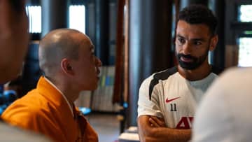 来日した世界的スター軍団、日本の寺院で坐禅！住職の話を熱心に聞いていたのはあの親日スター