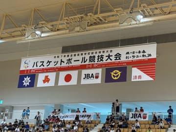 精華女子がインハイ準々決勝進出…“2戦113得点“スコアラー封じ八雲学園に快勝