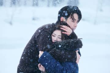 佐藤健の涙が美しすぎる！「私の夫と結婚して」クライマックスに大反響