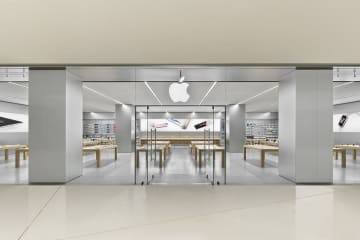 アップルが中国初の直営店閉店へ、ファーウェイ躍進で市場シェア5位に転落