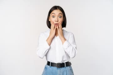 「1泊2日の出張に、夏休みの子どもを同伴」→子ども分の“旅費・宿泊費も請求”で懲戒解雇に!? 経費に入れる実務・法律上のリスクとは