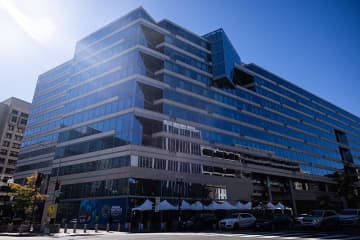 IMF、中国経済の成長率予想を上方修正