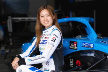 旧車好き女子の目標はニュル24時間。バレー強豪校仕込みの精神とスキルで憧れの人を追う【KYOJOインタビューVol.9／佐々木藍咲】