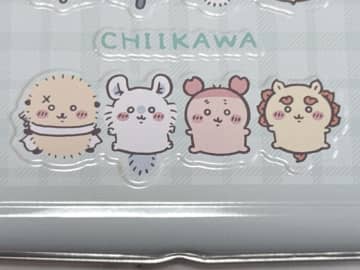 【ちいかわ最新グッズレビュー】缶ケースも最高にかわいい～！便利な付録3点セット使ってみた