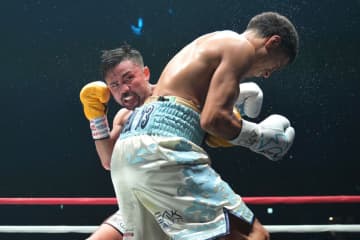 比嘉大吾　世界王座返り咲きに失敗　１２Ｒに痛恨ダウンで王者バルガスに引き分け