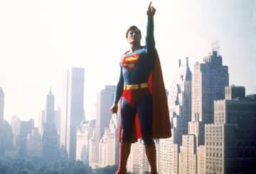 「世界興収２億ドル超え」の今こそ観たい！『スーパーマン』の全てがわかるドキュメンタリーがTV〈初〉放送