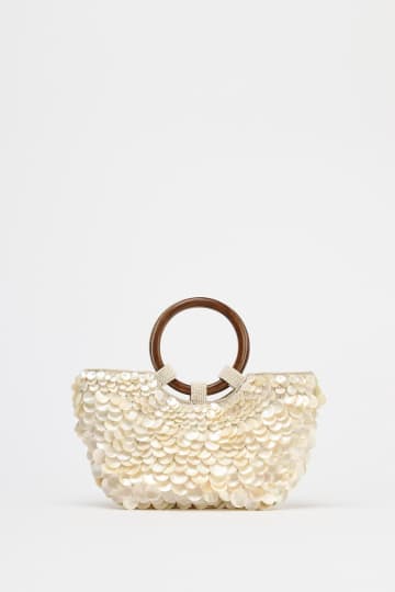 【ZARA】パッと目を引く「主役級バッグ」が超かわいい♡