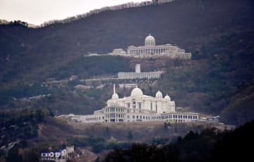 韓国、旧統一教会元幹部を逮捕　前大統領妻捜査で