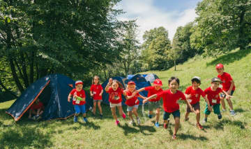 【世界の富裕層がスイスのサマースクールに注目するワケは？】大人でも旅行で体験できるアクティビティを紹介