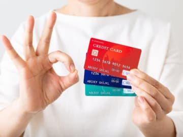 値上げラッシュに負けない！スーパー別おすすめクレジットカード4選