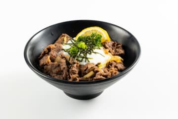 ロバート馬場”ふわふわメレンゲと黄身”で食べる『焼き牛丼』の作り方を公開！”旨味たっぷり”絶品レシピに主婦からも絶賛の声「妻や子供に作ってみます」「隠し味にお酢かぁ〜今まで気が付かなかった」