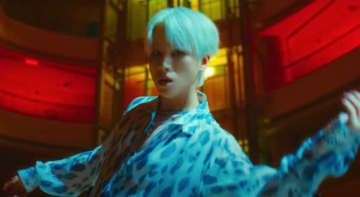 iKON ジナン、ダブルタイトル曲「OBEY」MV公開…強烈なカリスマ性をアピール