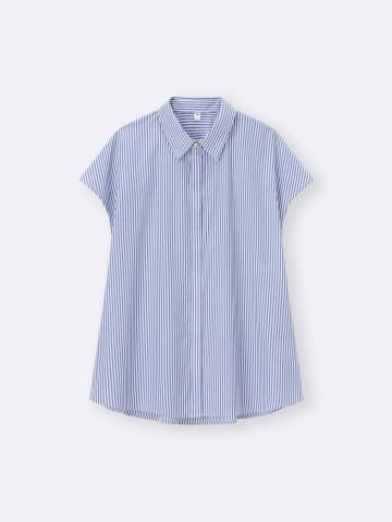 【GUのブラウス】が体型カバーできて優秀！ 40・50代が真似したい「華やかコーデ」