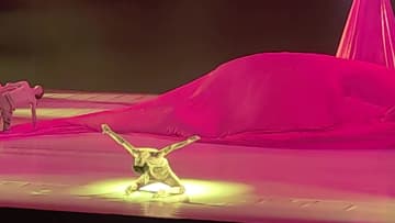中国・新疆国際民族舞踊祭で舞踊叙事詩「黄河」上演