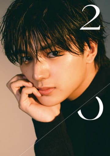 俳優・荒木飛羽、10代最後の姿を詰め込んだ写真集『20』　「自分でも見たことのない」大人になった姿
