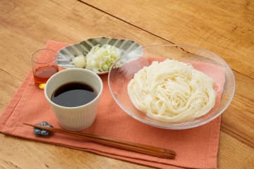 そうめんに飽きたら“つゆ”を変えろ？「T・K・S」「かた焼きそうめん」など『Cook Do®』オイスターソース活用の限定レシピ本が無料配布